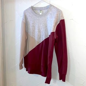 Pink grey and cream fleece sweater size medium